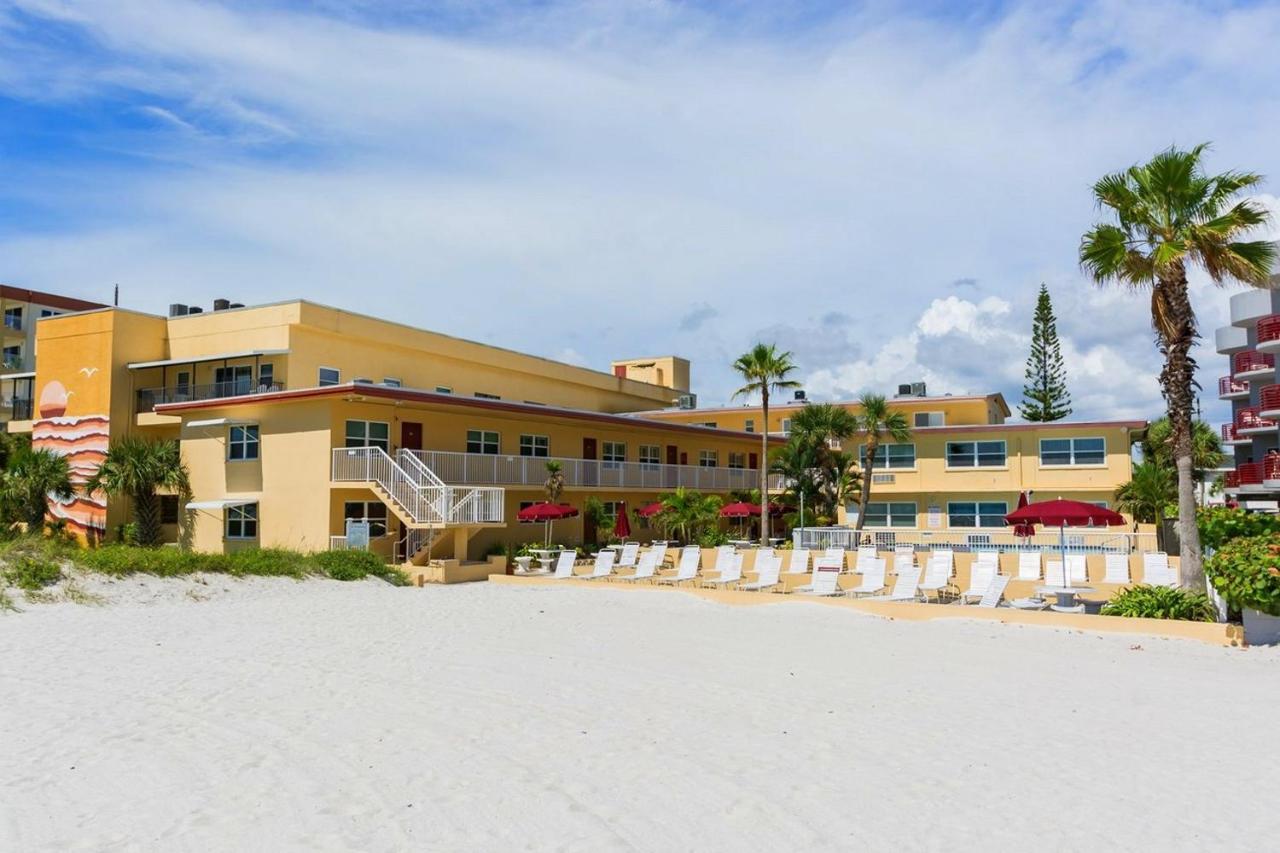#212 Surf Song Resort St. Pete Beach Exterior photo